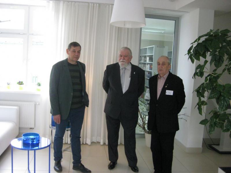 img_0243_1.jpg