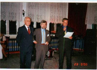 Skorz�cin 23-09-2000 - Wr�czenie Z�otej Odznaki Honorowej