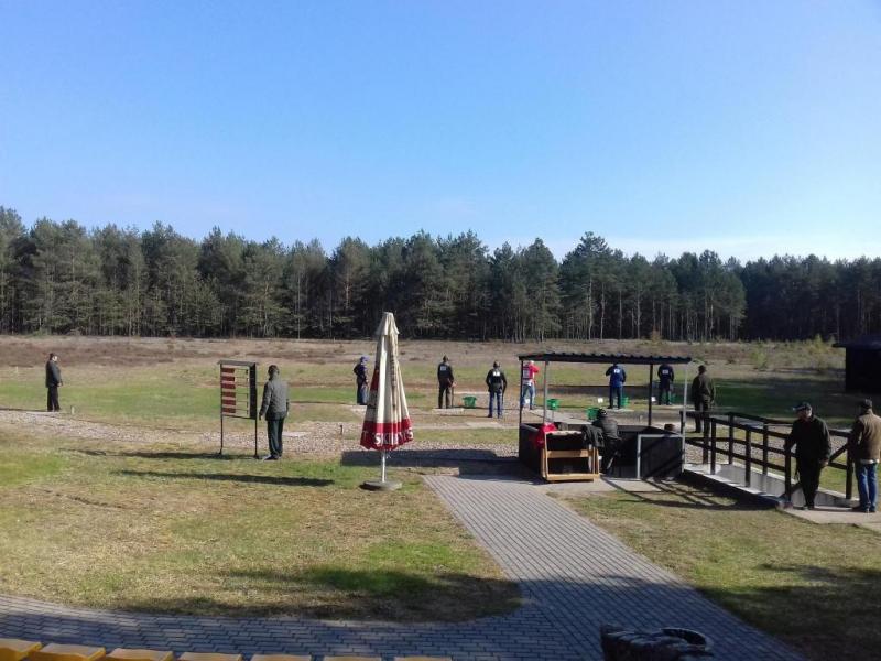 Strzelanie w kr�gu